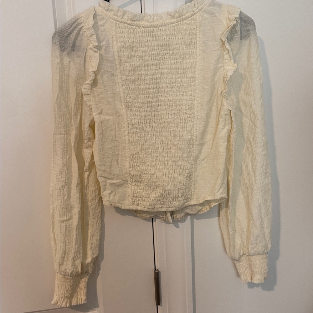 Shop The Muse NWOT Ivory Lace-Front  Blouse - Picture 3 of 3